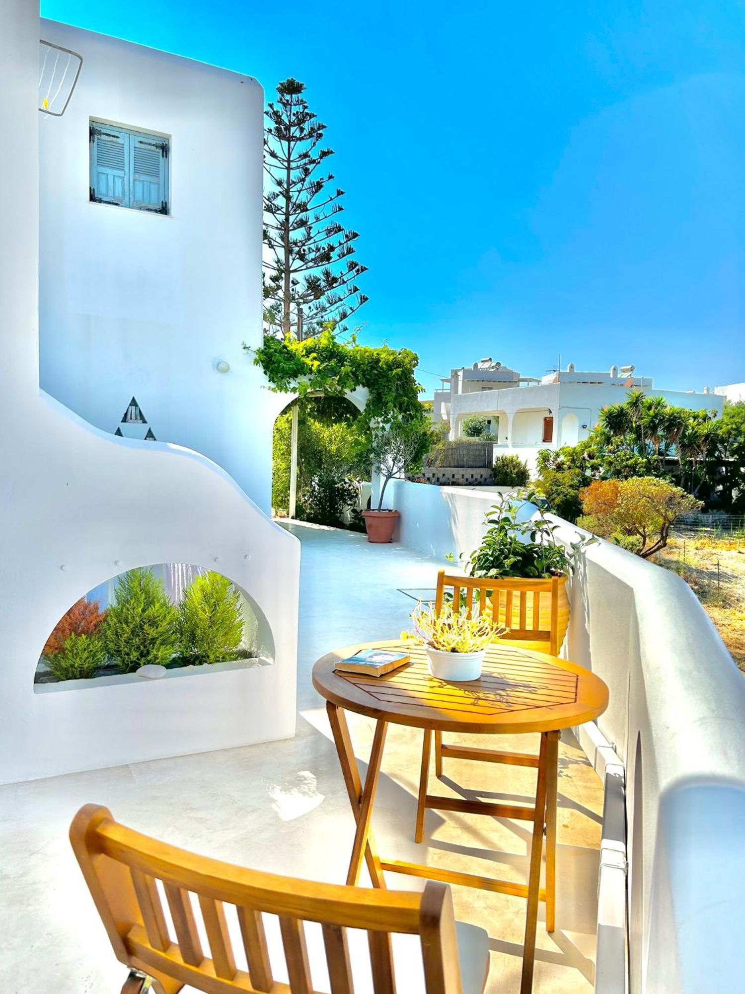 Anita Rooms & Suites Milos Adamantas  Exteriér fotografie