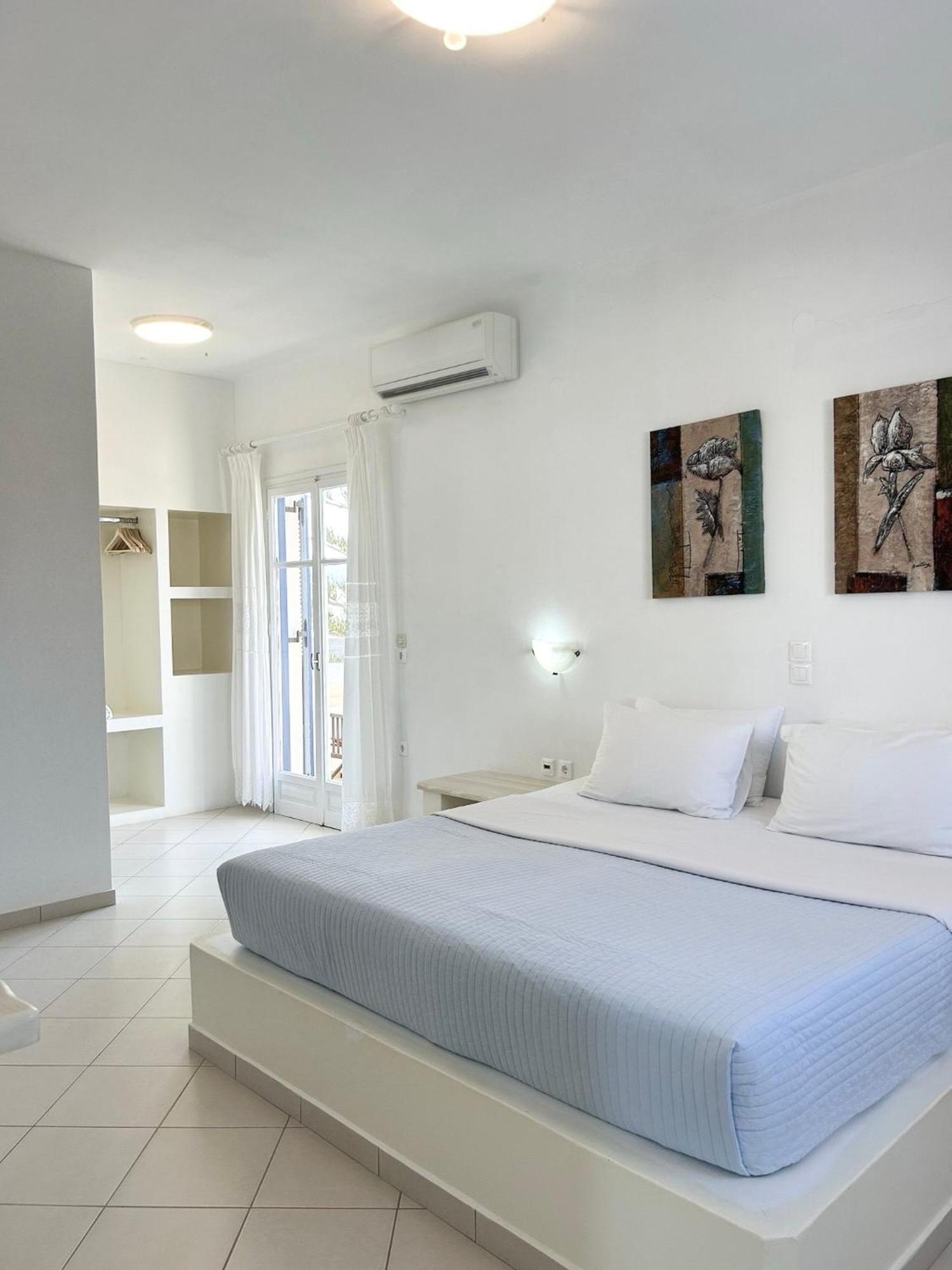Anita Rooms & Suites Milos Adamantas  Exteriér fotografie