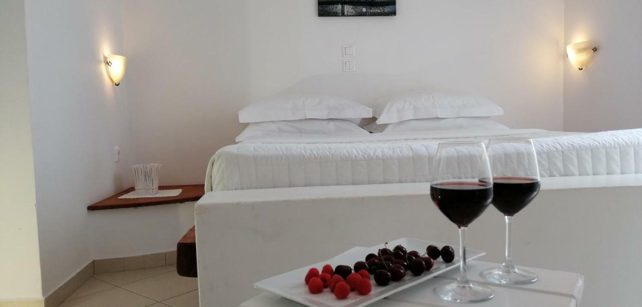 Anita Rooms & Suites Milos Adamantas  Exteriér fotografie